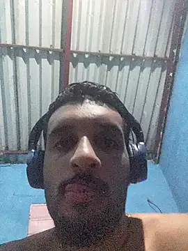 Wicy23 stripchat live cam model