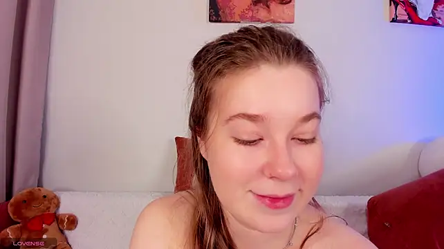 MERRIEMS stripchat live cam model