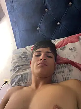 NeonSouls stripchat live cam model