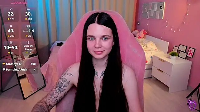 Mihcela_Furett stripchat live cam model