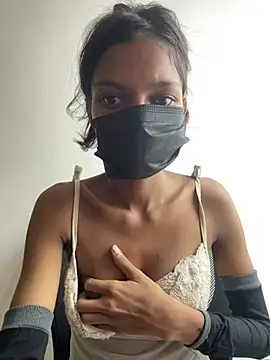 BADDIE_CPL stripchat live cam model
