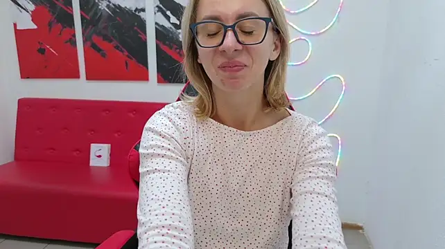 VasilisaSii stripchat live cam model
