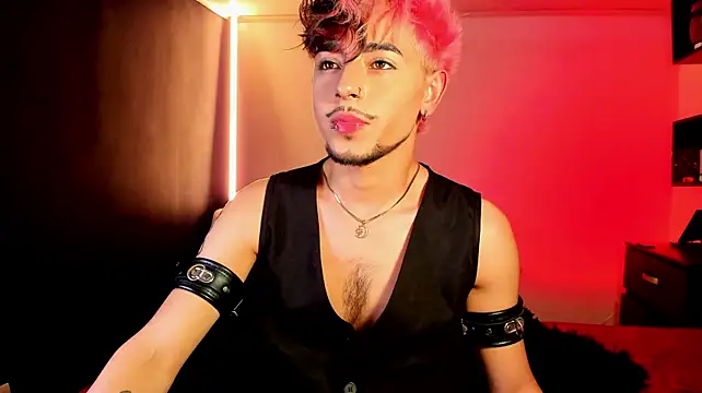 Dominik_Eclipse stripchat live cam model