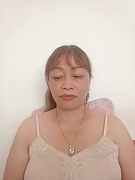 Baby-ladyboobs2026 stripchat live cam model