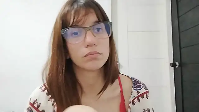 Luna-e-Franco1 stripchat live cam model