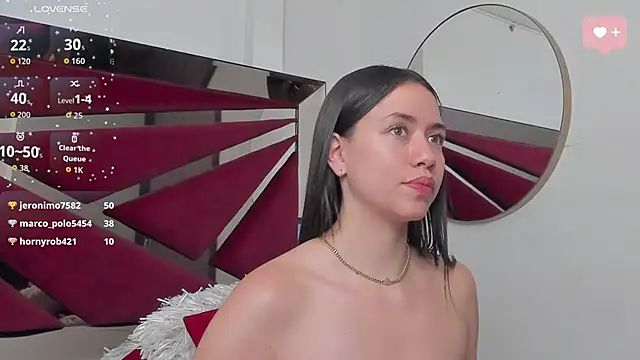 SaraWagner_ stripchat live cam model