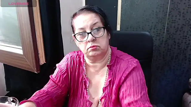 MissSanjanne stripchat live cam model