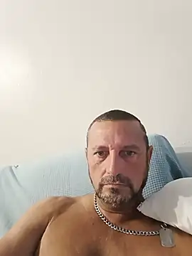 Frank20cmdura stripchat live cam model