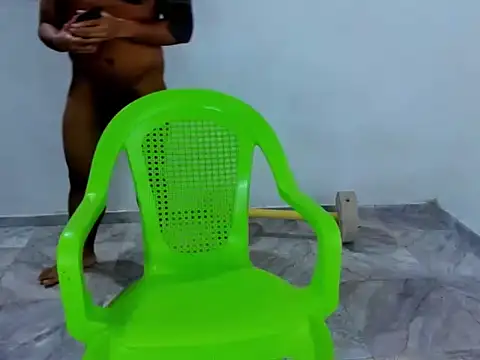 arnoldhot16 stripchat live cam model