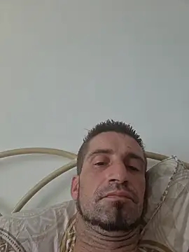 OrganicCenterline63 stripchat live cam model