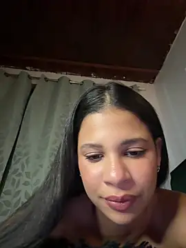 LadyAvalon stripchat live cam model