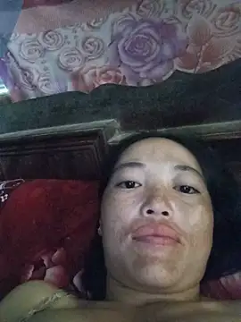 kotaka-shoow stripchat live cam model