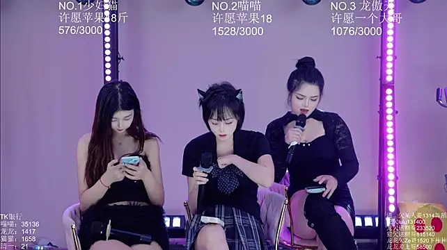 Stars-01 stripchat live cam model