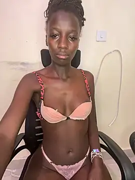 Hildahoi stripchat live cam model