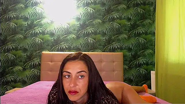 DirtyStella stripchat live cam model