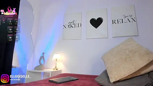 ElleGisellee stripchat live cam model