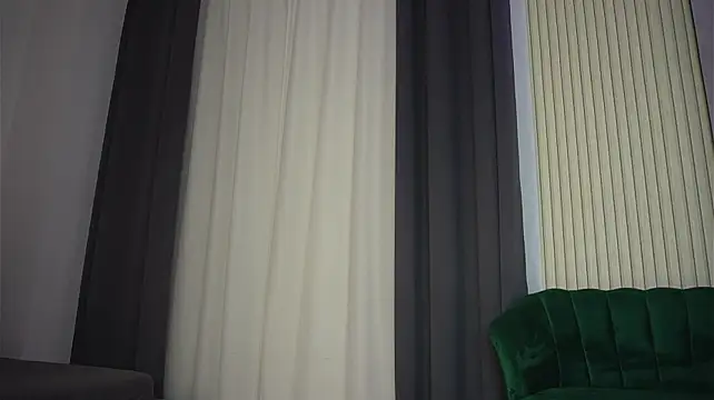 KatelynSparks stripchat live cam model