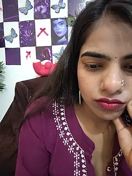 Alisha_Babyy stripchat live cam model