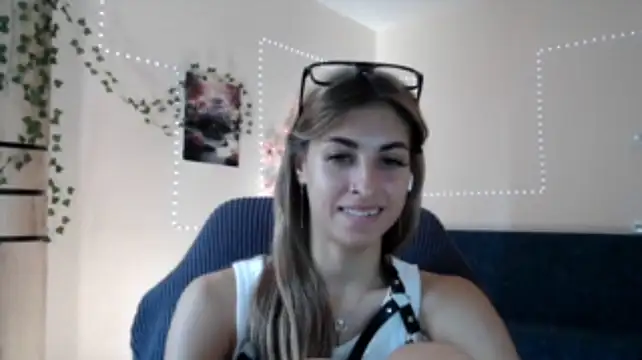 Rossy_Vega stripchat live cam model