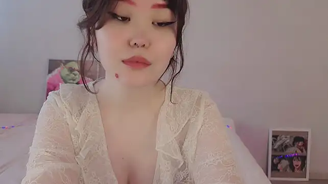 tsunade_chan stripchat live cam model