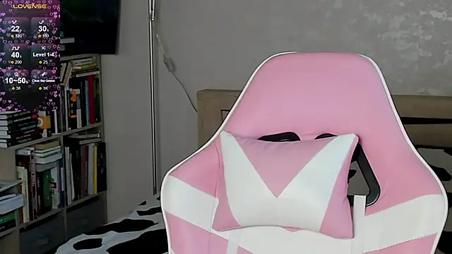 bbJ_one stripchat live cam model