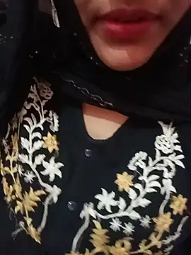 Miss_Noor__ stripchat live cam model