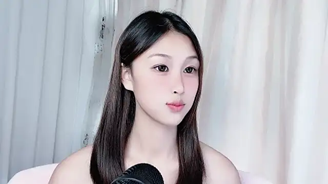 xiaolaopo8 stripchat live cam model