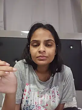 SelenaGomez26 stripchat live cam model