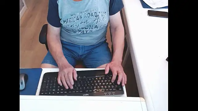 dutchpornking stripchat live cam model