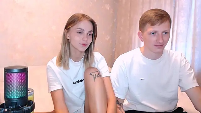 juliaanddima stripchat live cam model