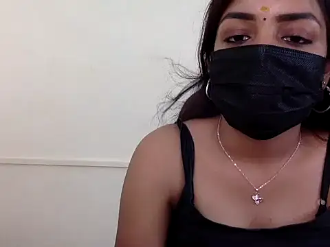 Meera-Mythun stripchat live cam model