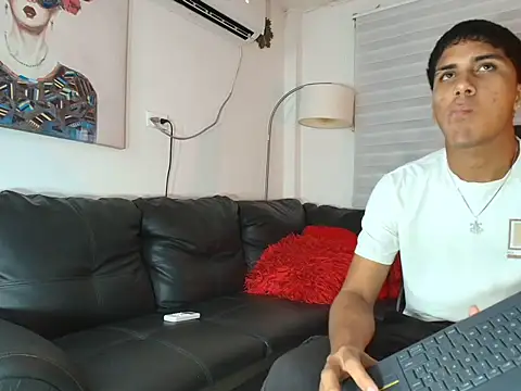 Adonixxx_capizzi22_ stripchat live cam model