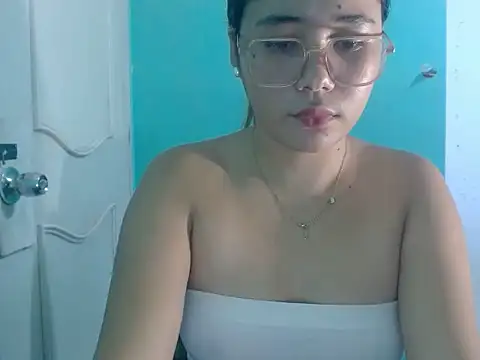 Baby_Jeannie stripchat live cam model