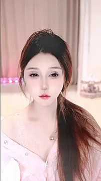 KKEHBYBA stripchat live cam model