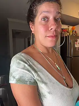 Bigbuttbrooklynn stripchat live cam model