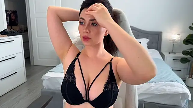ArielGrand stripchat live cam model