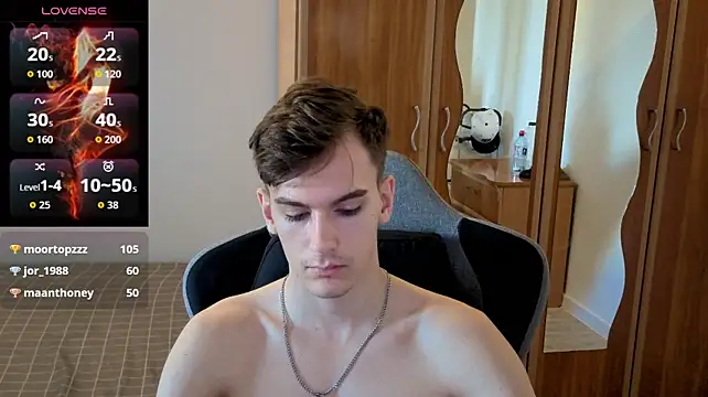 BradyFlint stripchat live cam model