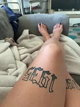 kaceyblu stripchat live cam model