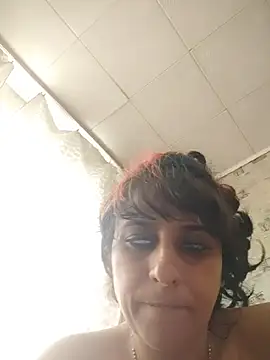 L220189 stripchat live cam model