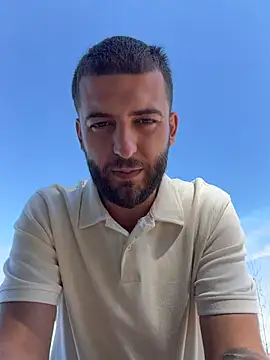 Pablo_Hornyguy95 stripchat live cam model