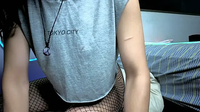 Feniix__ stripchat live cam model