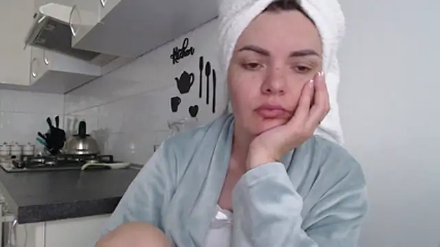 Isabelitta333 stripchat live cam model