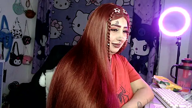 lussyevans24 stripchat live cam model