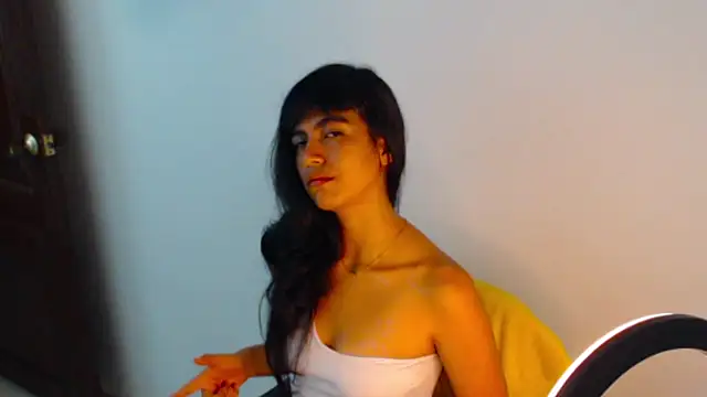 meganmiauu stripchat live cam model