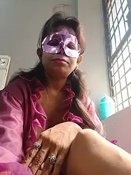 hey_pooja stripchat live cam model