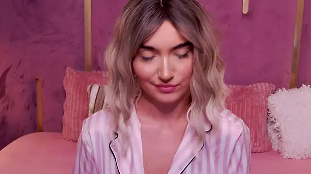 AliceSchuster stripchat live cam model