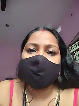Shristi_live stripchat live cam model