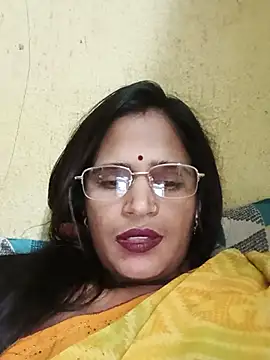 Cutkajal stripchat live cam model