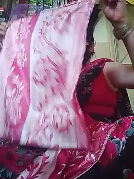 hi-bhabhi stripchat live cam model