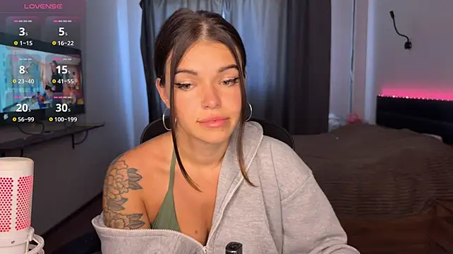 saykicklife stripchat live cam model
